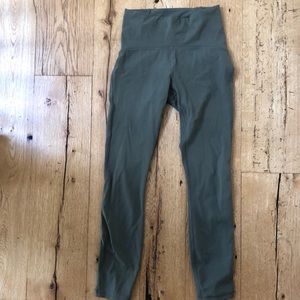 Lululemon leggings army green